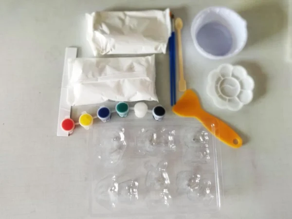 DIY Animal Mould & Paint Kit for Kids 6+ – Plaster Craft Set with 6 Animal Moulds.. DIY Animal Mould & Paint Kit for Kids 6+ – Plaster Craft Set with 6 Animal Moulds